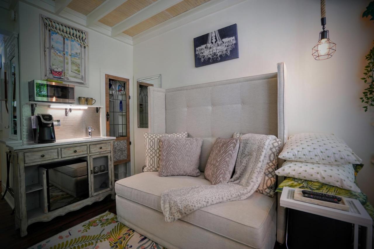 Palm Beach Hotel Petite Retreat 2 Blocks To Beach!! Historic Landmark Luaran gambar